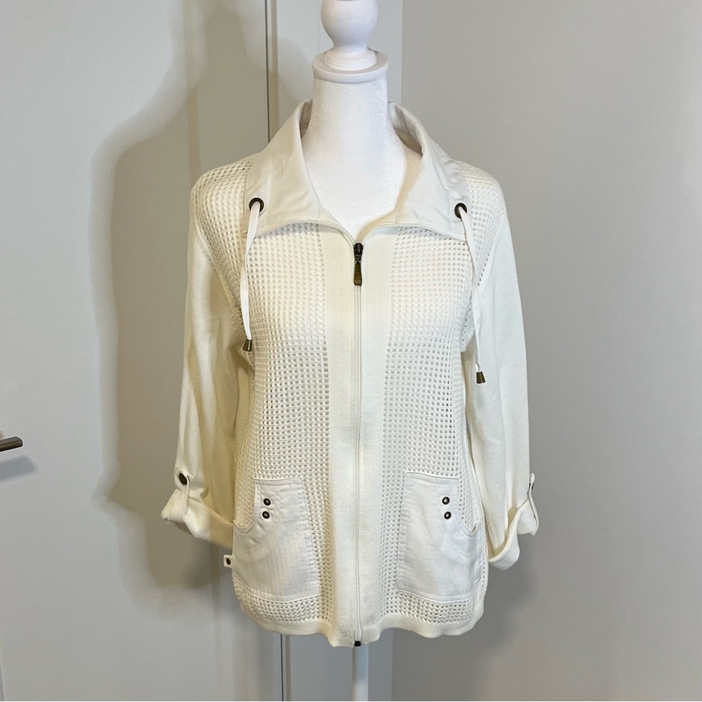 ALLISON DALEY Cream Coloured Mesh Jacket - Size L -FREE SHIPPING on Bundles $95+